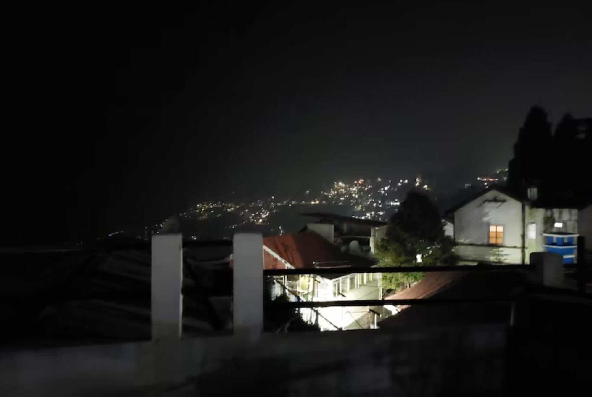Hotel Pitstop Darjeeling - Excellent Service Recommended & Couple Friendly دارجيلنغ المظهر الخارجي الصورة